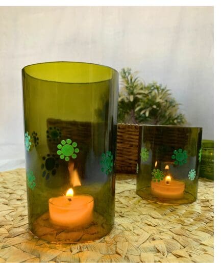 Set of Green Dotted Candle Hurricanes
