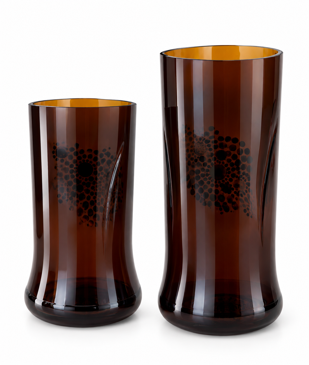 Amarula glass vase set with circular design