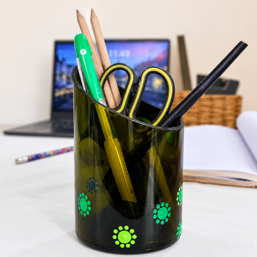 Small Green side cut pen holder green dots (Set of 2)