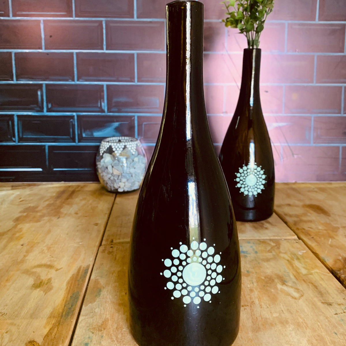 Tear drop olive green flower vase with sea green circle print
